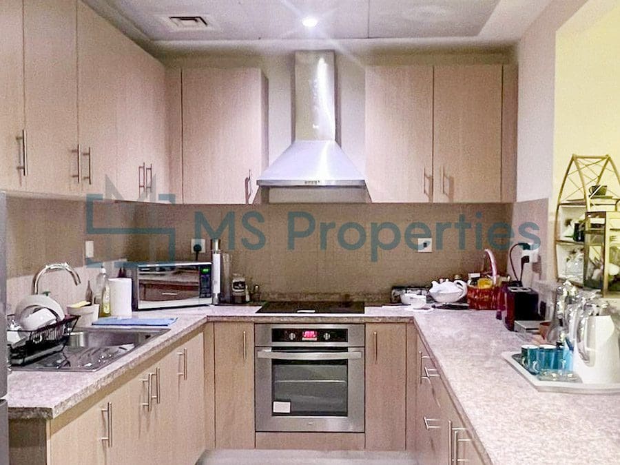 Live in Style Studio Apartment with Balcony View