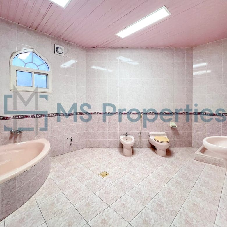 Gated and Stand Alone 5-Bedroom Villa For Rent
