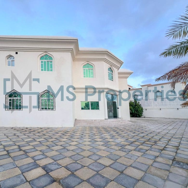 Gated and Stand Alone 5-Bedroom Villa For Rent