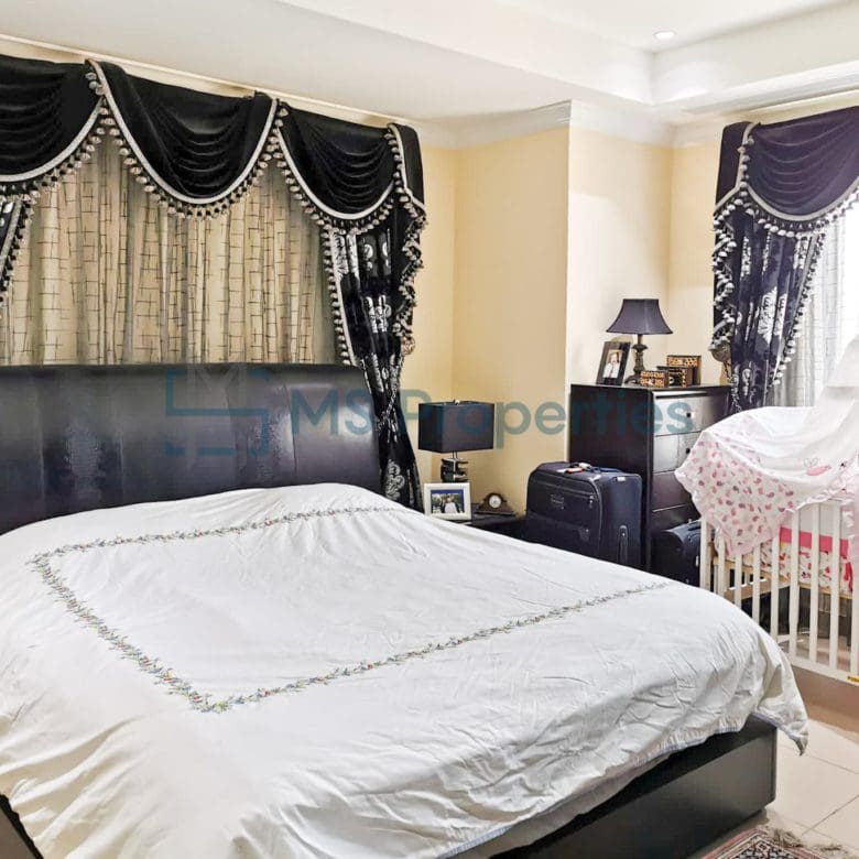 Outstanding 2BHK Apartment with Balcony