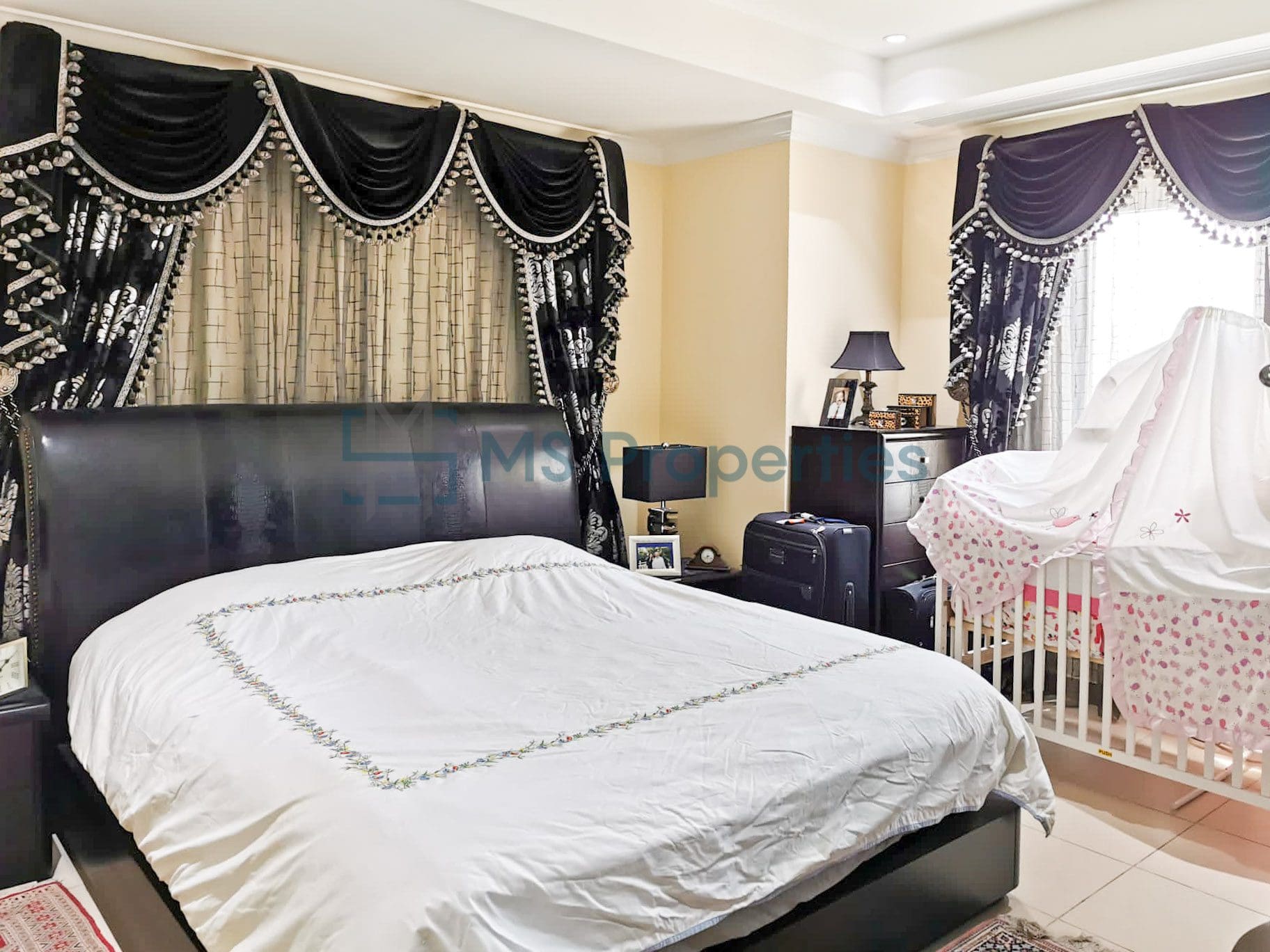 Outstanding 2BHK Apartment with Balcony