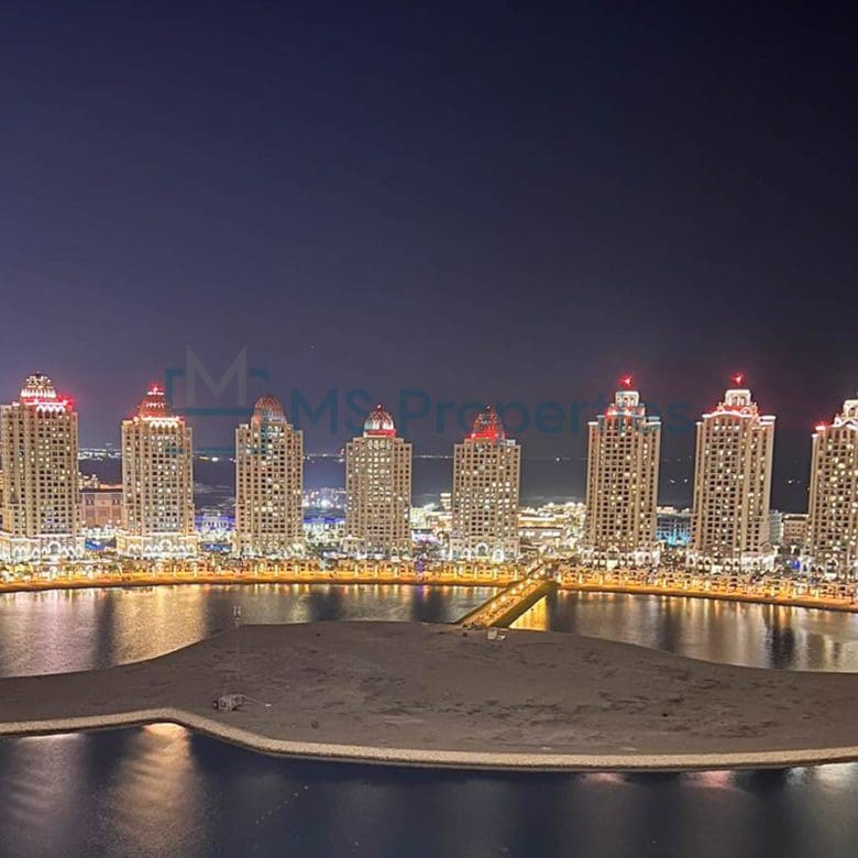Fabulous 1BR Apartment with Sea View Balcony