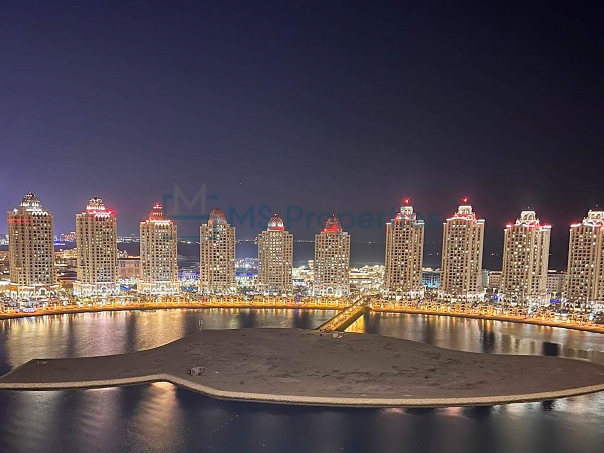 Fabulous 1BR Apartment with Sea View Balcony