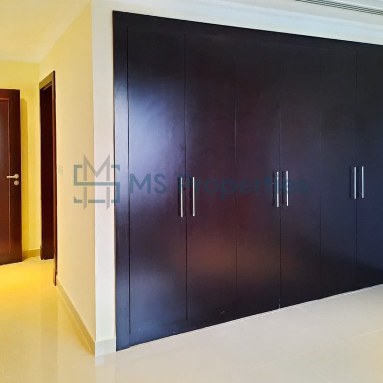 Beautiful 1BHK Apartment with Amazing View