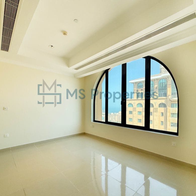 Modern 1BR Apartment in The Pearl with Marina View