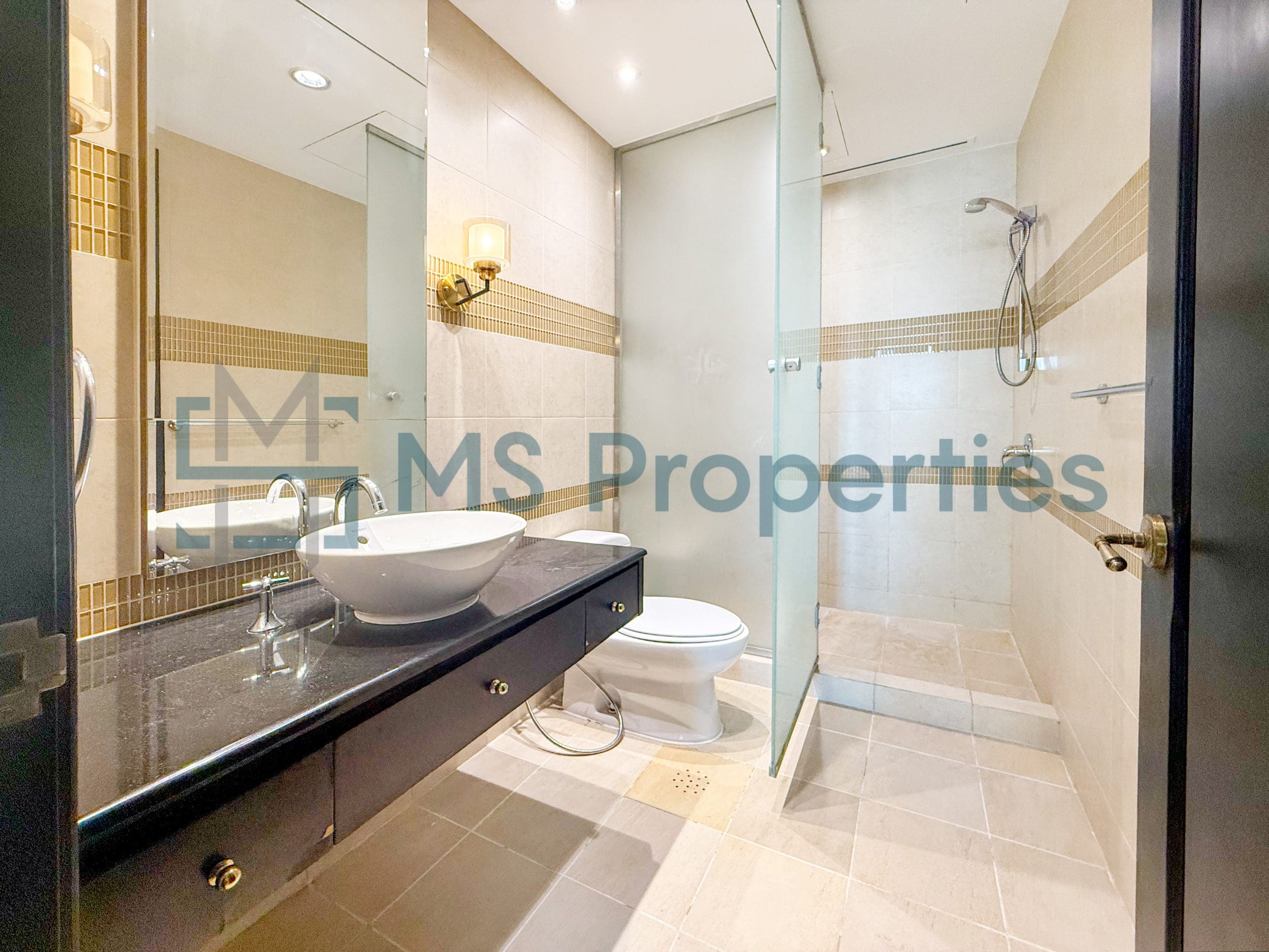 Great Deal Offer 2BHK Apartment for Sale
