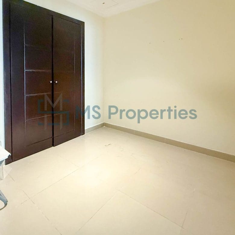 High-Floor 1BHK+ Office Apartment with Amazing View