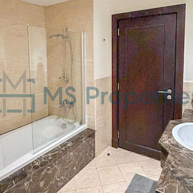 Gorgeous 1BHK Apartment with Beautiful View