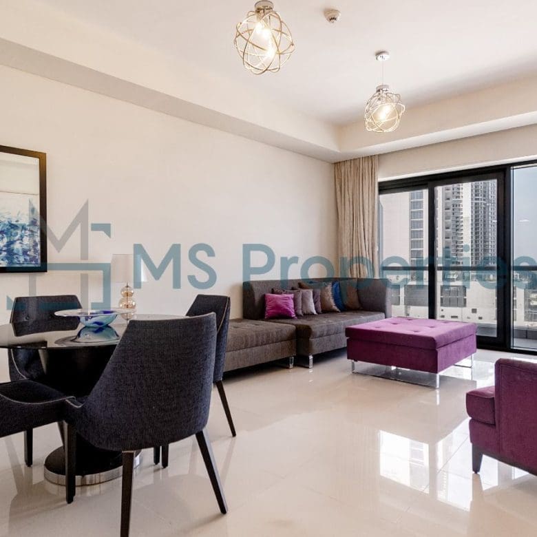 Beautiful 2BHK Flat with Amazing Sea View