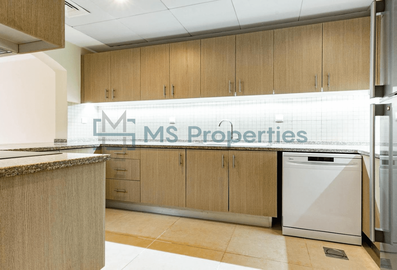 Classic and Cozy | 1BHK + Office Flat | The Pearl