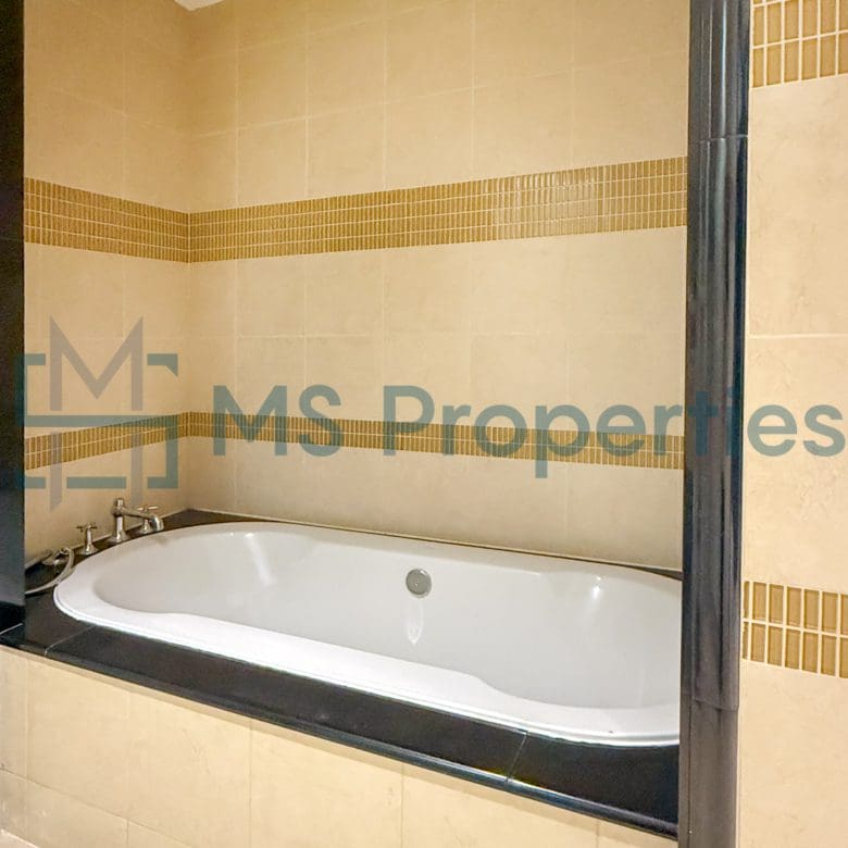 Great Deal Offer 2BHK Apartment for Sale