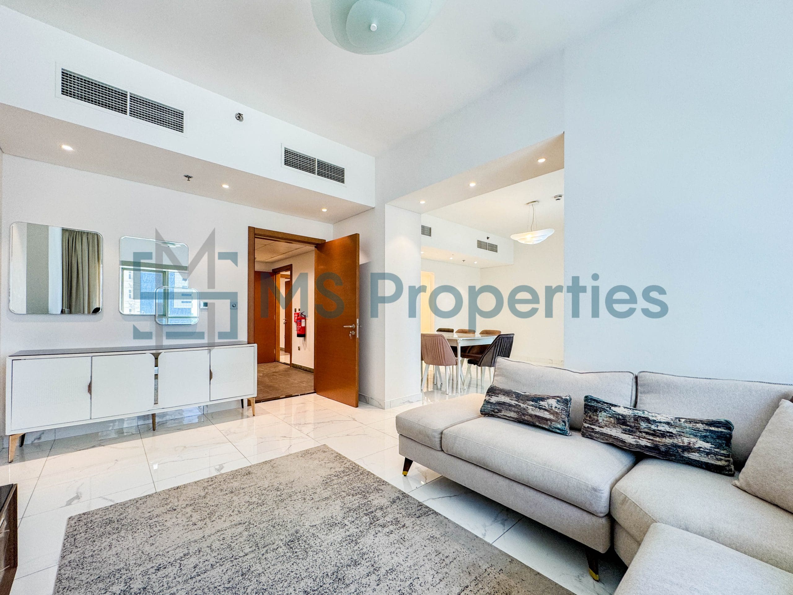 Gorgeous | 3BHK Apartment Balcony | WiFi Included