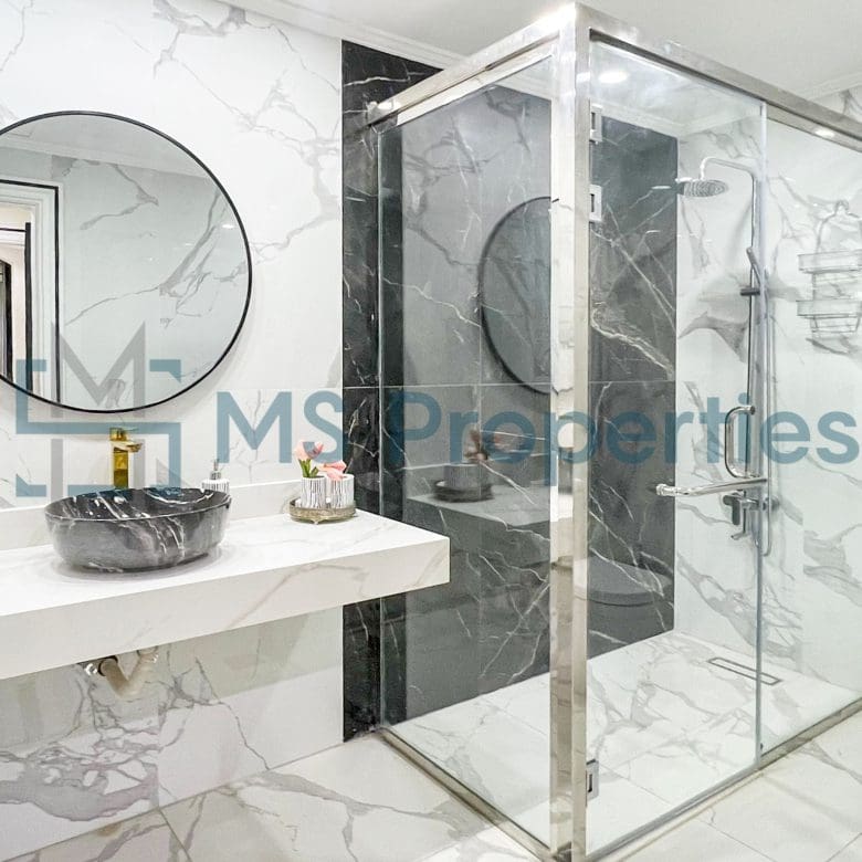 Luxurious 3BHK Apartment for Sale in The Pearl