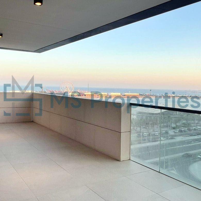 Spectacular 1BR Apartment with Great View Balcony