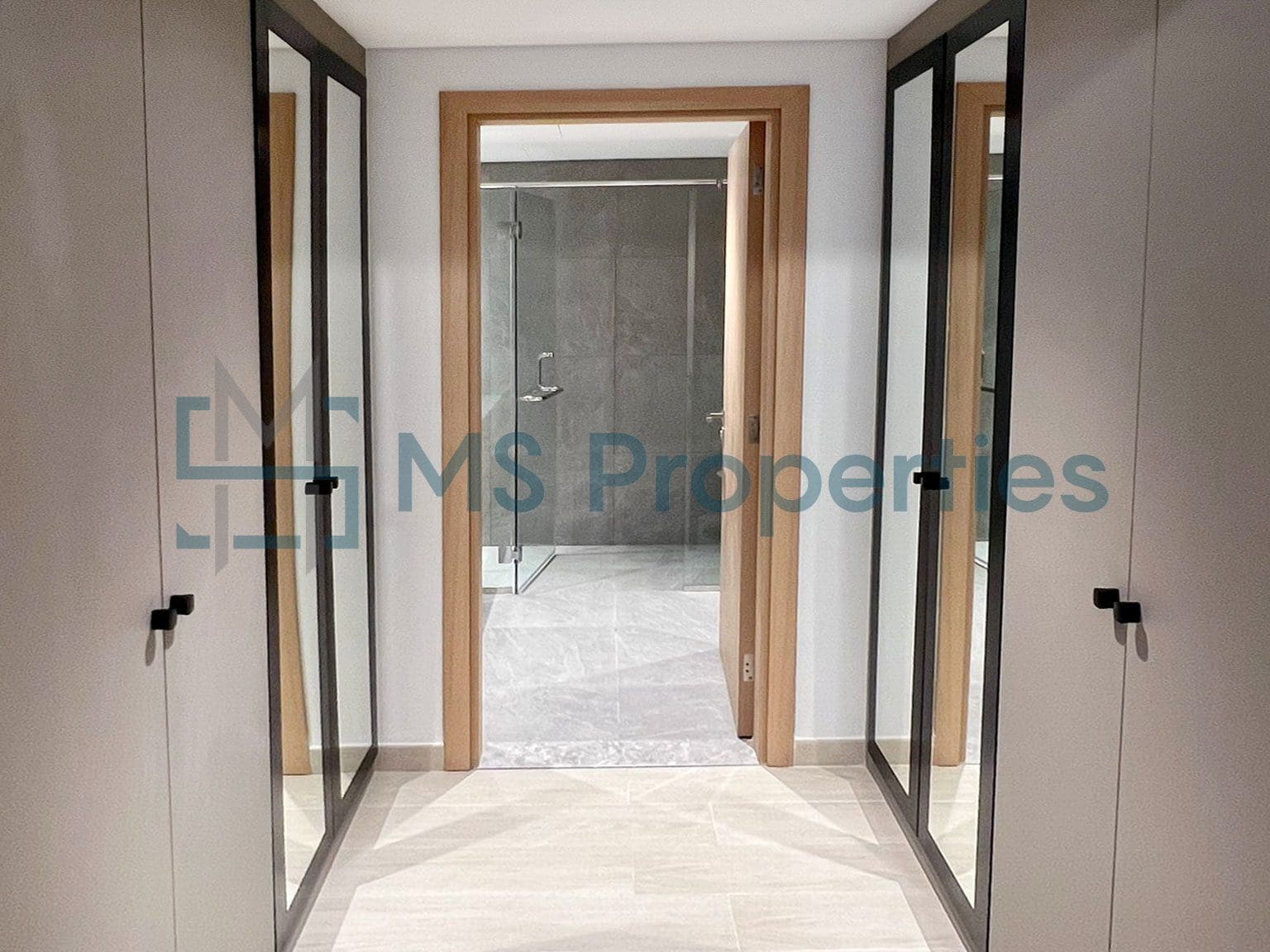 Spectacular 1BR Apartment with Great View Balcony