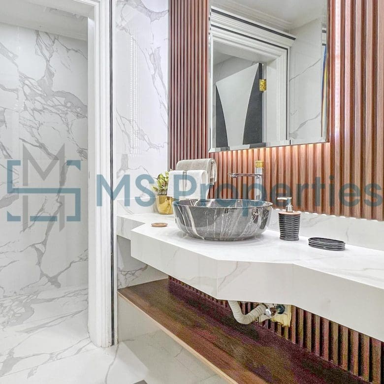 Luxurious 3BHK Apartment for Sale in The Pearl