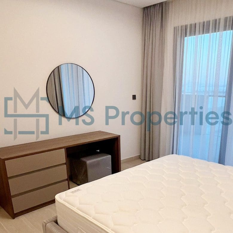Spectacular 1BR Apartment with Great View Balcony
