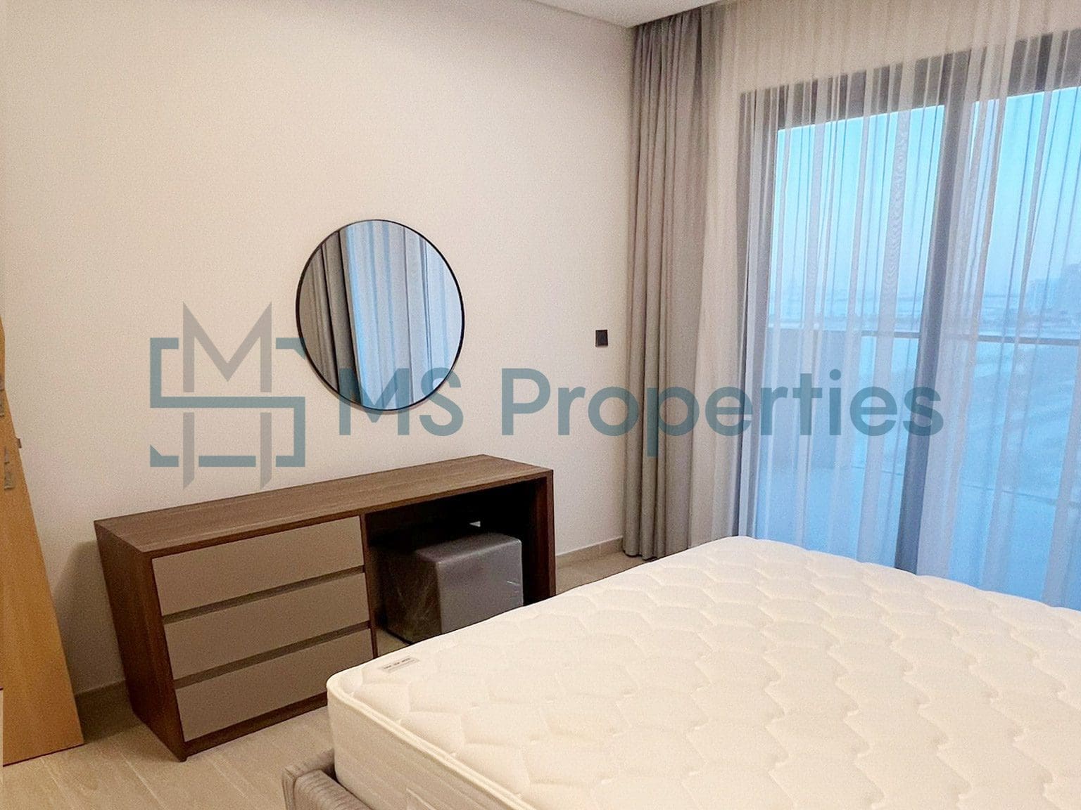 Spectacular 1BR Apartment with Great View Balcony
