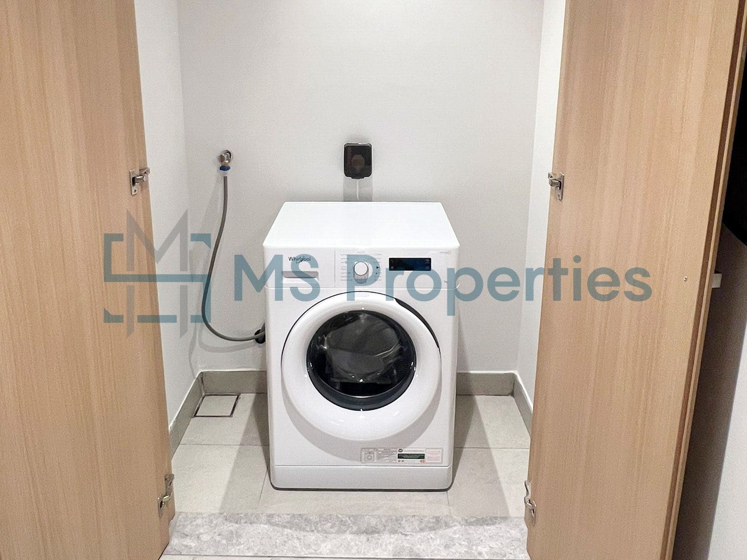 Spectacular 1BR Apartment with Great View Balcony