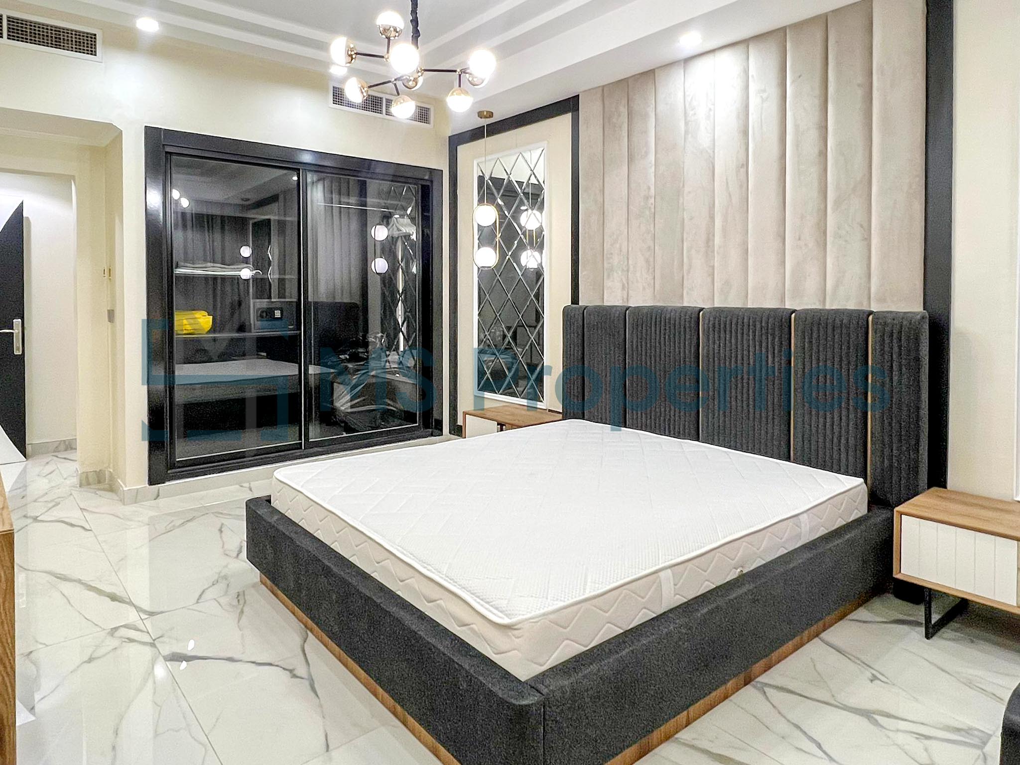 Luxurious 3BHK Apartment for Sale in The Pearl