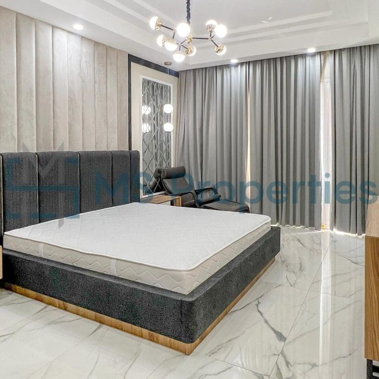 Luxurious 3BHK Apartment for Sale in The Pearl