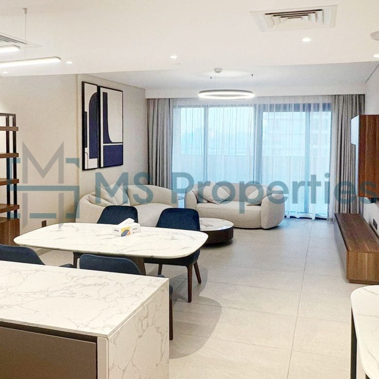 Spectacular 1BR Apartment with Great View Balcony