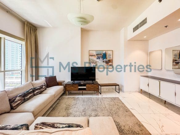 Gorgeous | 3BHK Apartment Balcony | WiFi Included