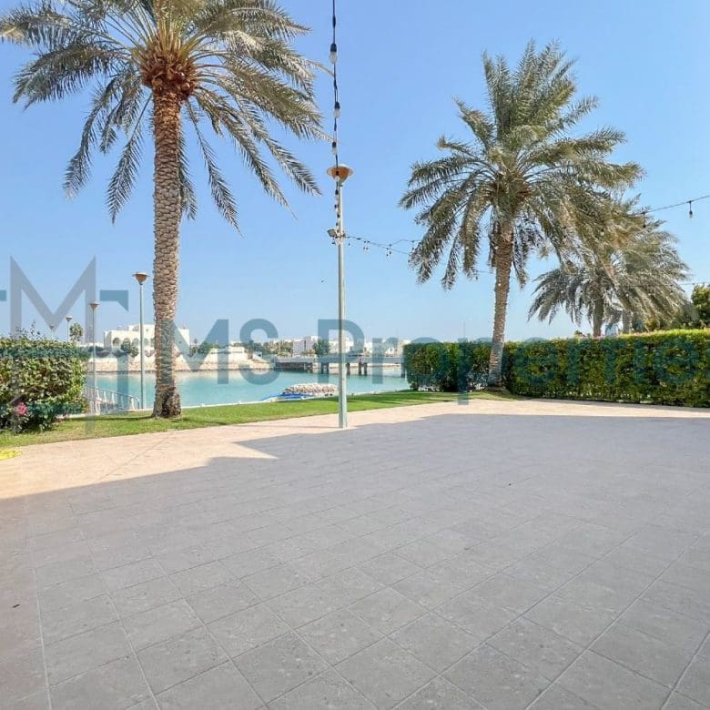 Gorgeous | 4BHK Villa | with Beach Access