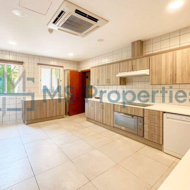 Gorgeous | 4BHK Villa | with Beach Access
