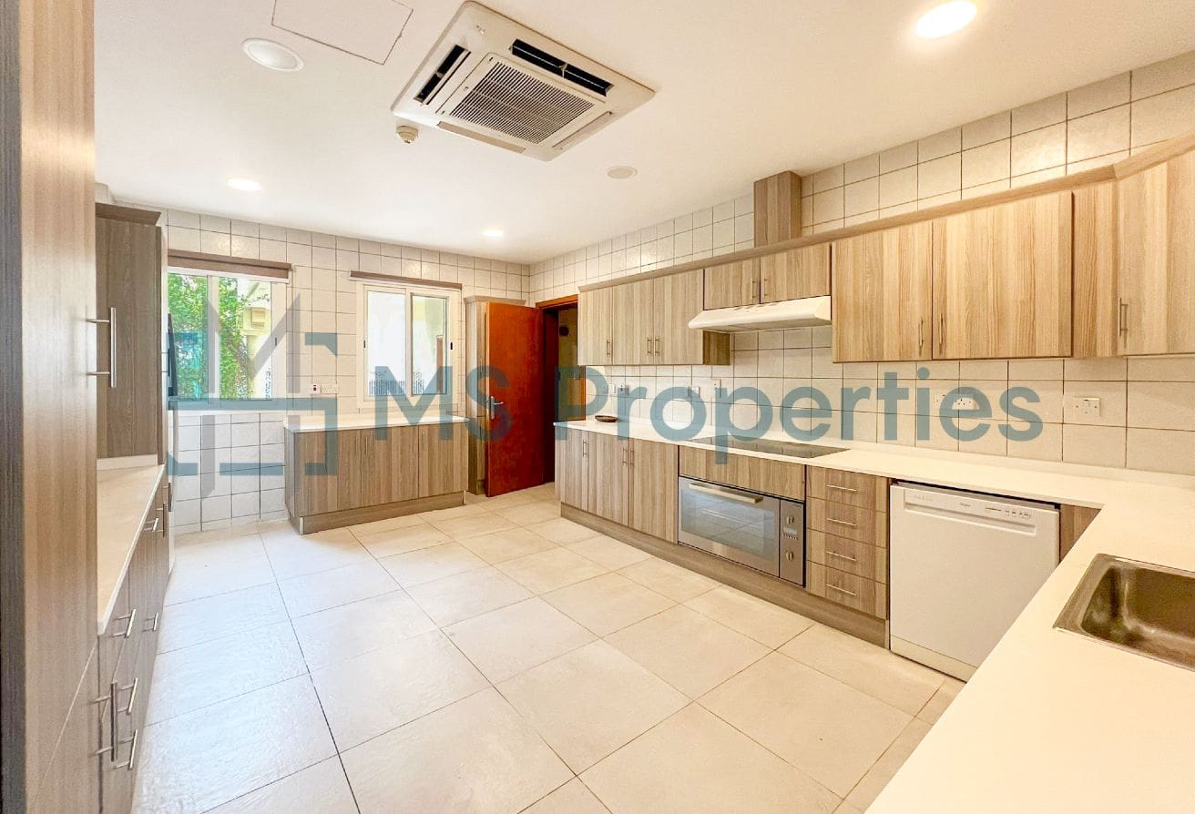 Gorgeous | 4BHK Villa | with Beach Access