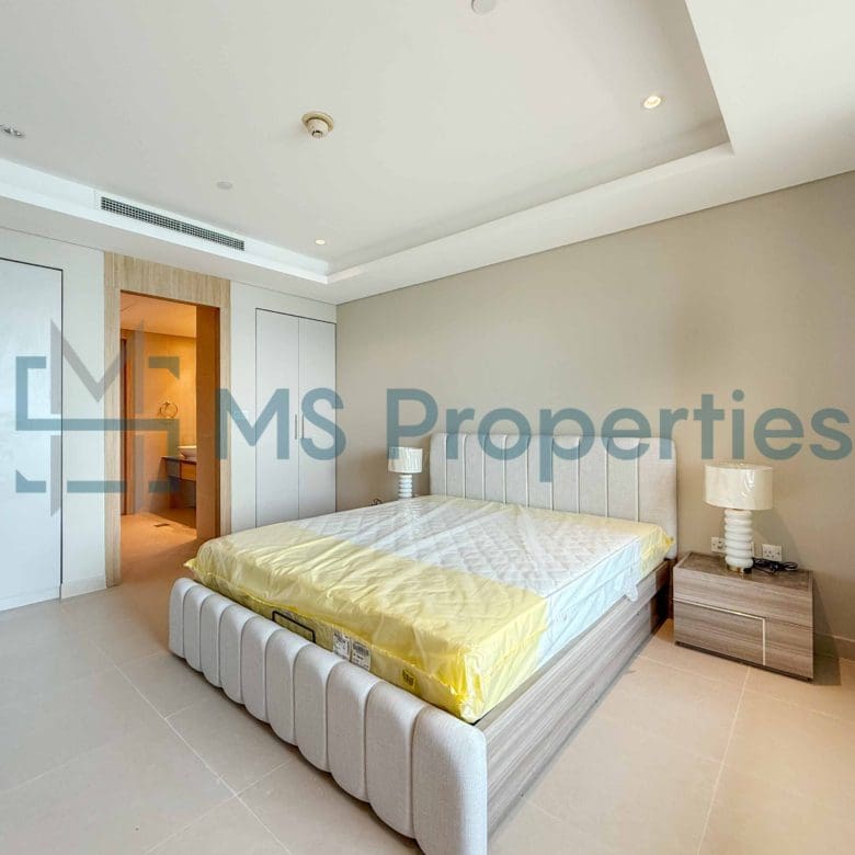 Newly Furnished | 1BR Townhouse | Sea View Balcony