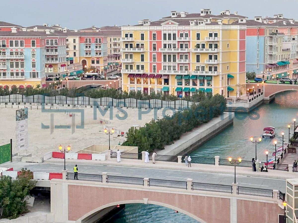 Modern | 3BR Flat with Balcony | Qanat Quartier