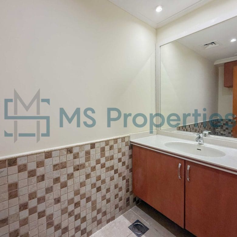 Spacious | 2BHK Apartment with Balcony | The Pearl