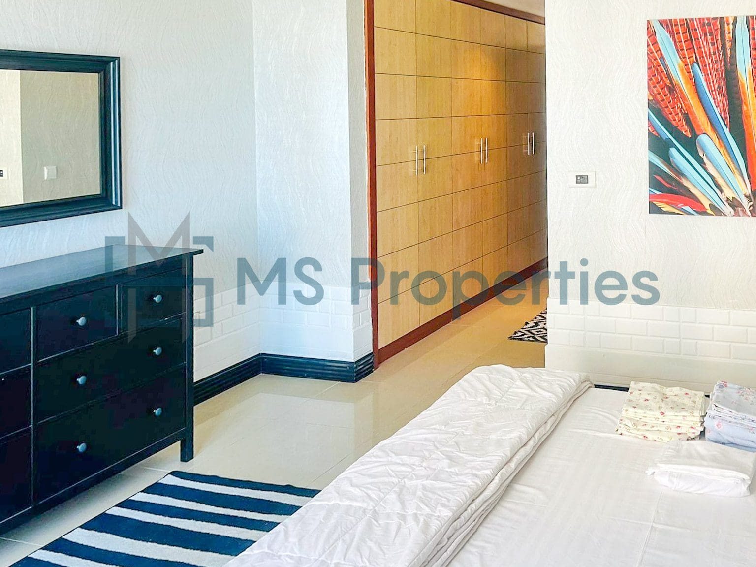Classic | 1BR Apartment + Office | Including Bills
