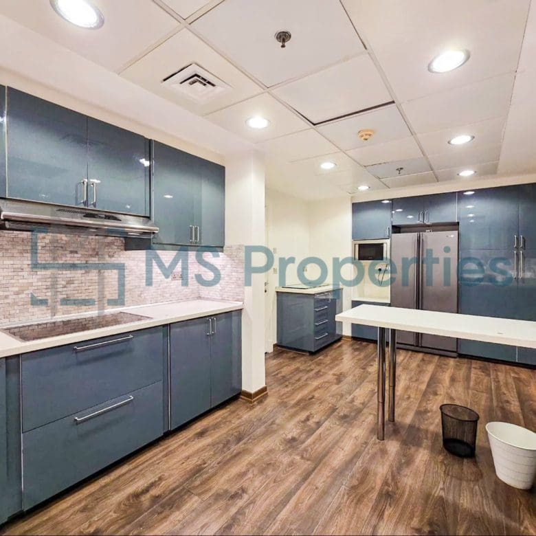 Elegantly 3BHK + Maid Flat with Balcony | For Sale