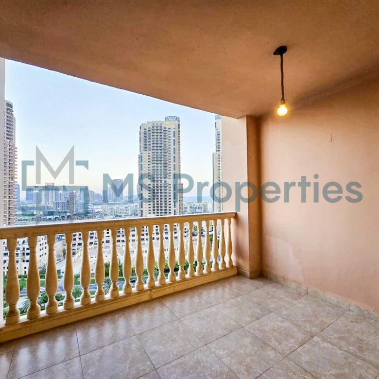 Elegantly 3BHK + Maid Flat with Balcony | For Sale