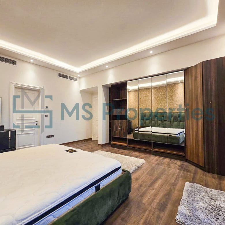 Elegantly 3BHK + Maid Flat with Balcony | For Sale