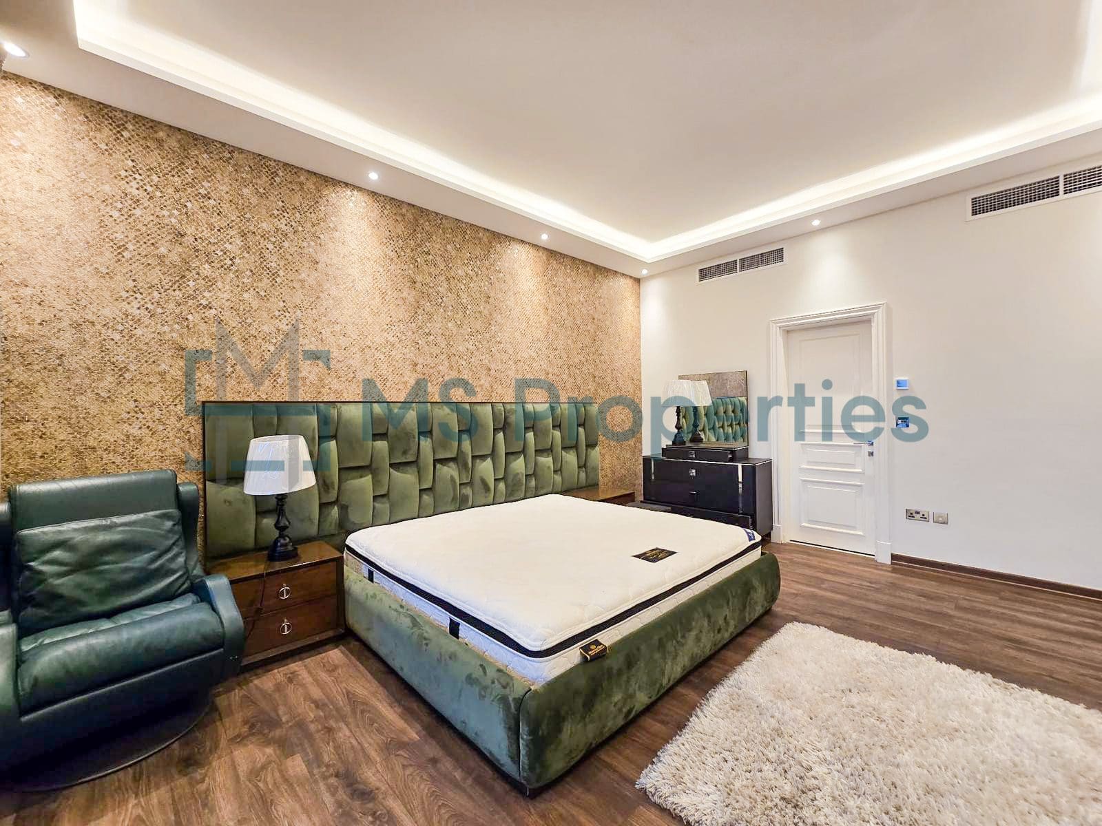 Elegantly 3BHK + Maid Flat with Balcony | For Sale