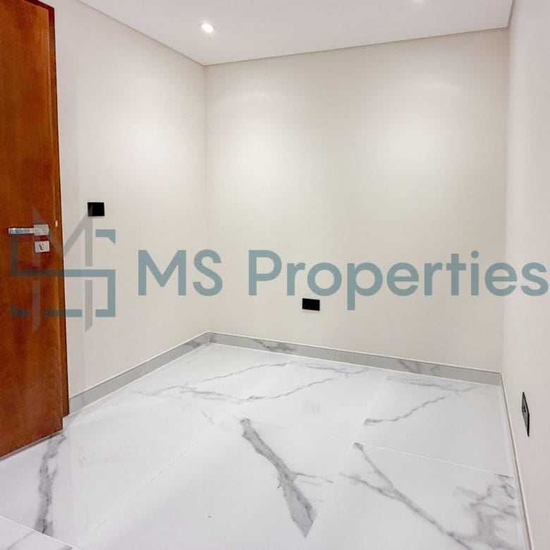 Bright and Spacious | 2BHK Apartment |with Balcony