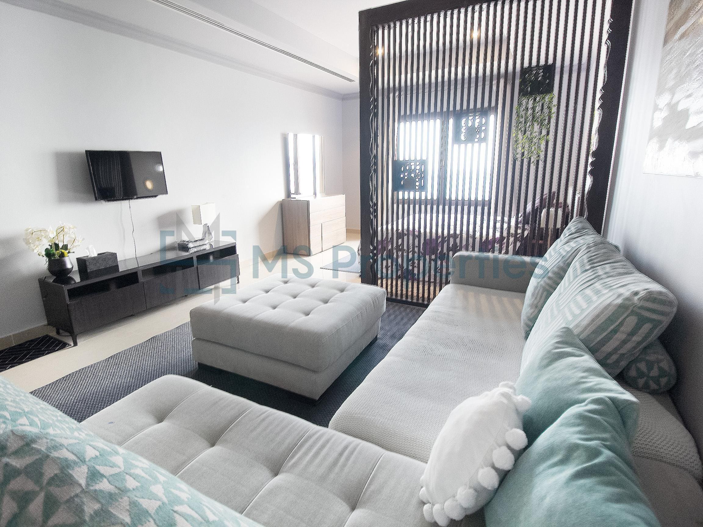 Sophisticated | Studio Apartment | +Bills Included