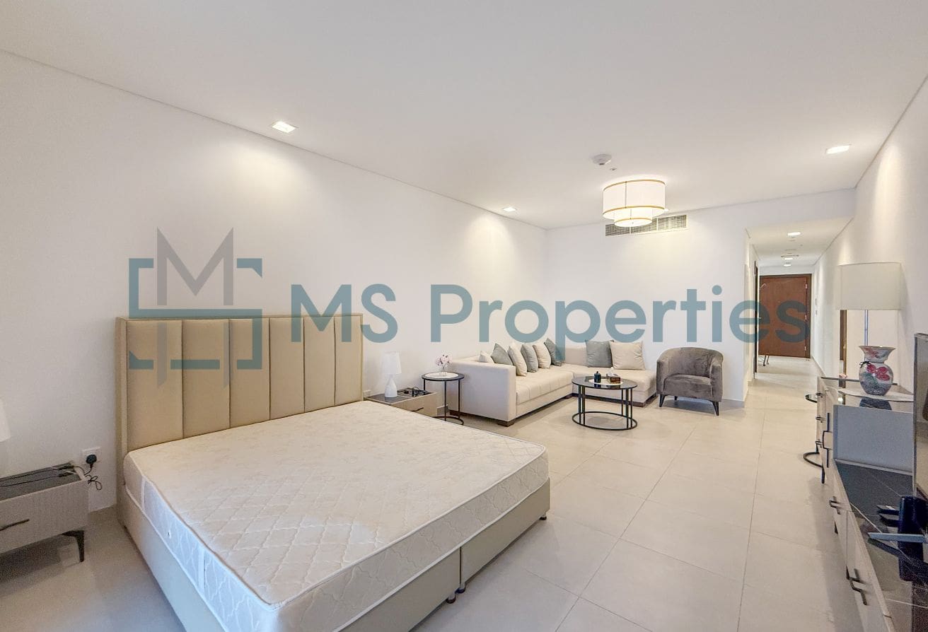 Spacious Cozy | Studio Apartment with View Balcony