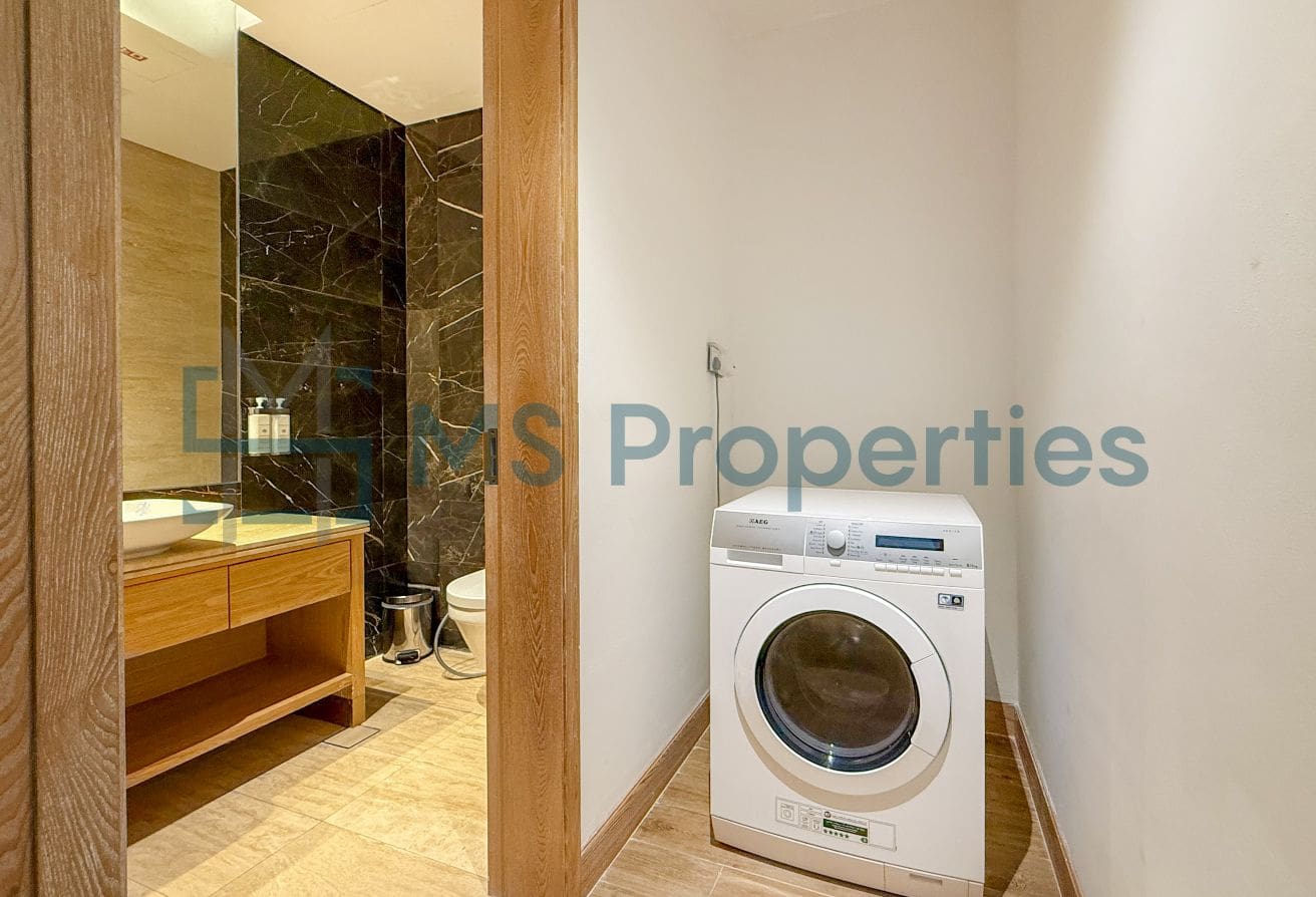 High-end | 1BHK Apartment | Bills and WiFi Included