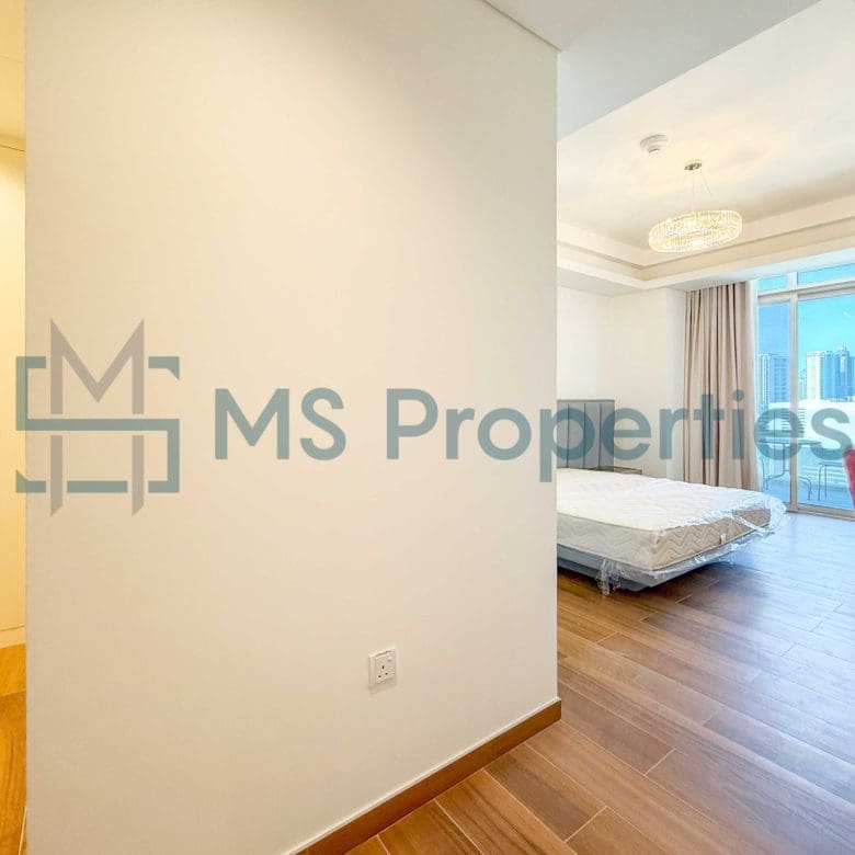 Exquisite 1BR Apartment with Amazing View Balcony