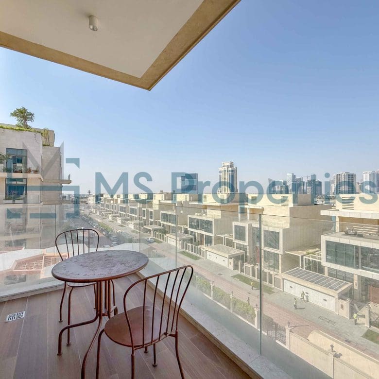 Exquisite 1BR Apartment with Amazing View Balcony