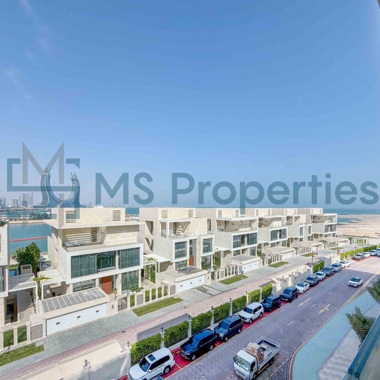 Exquisite 1BR Apartment with Amazing View Balcony