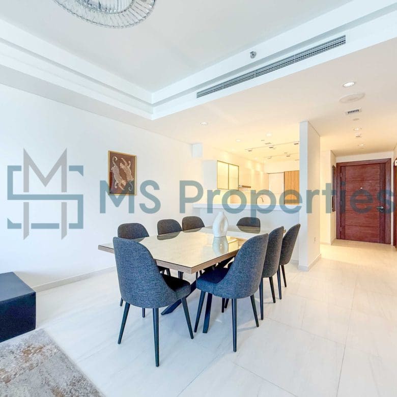 Exquisite 1BR Apartment with Amazing View Balcony