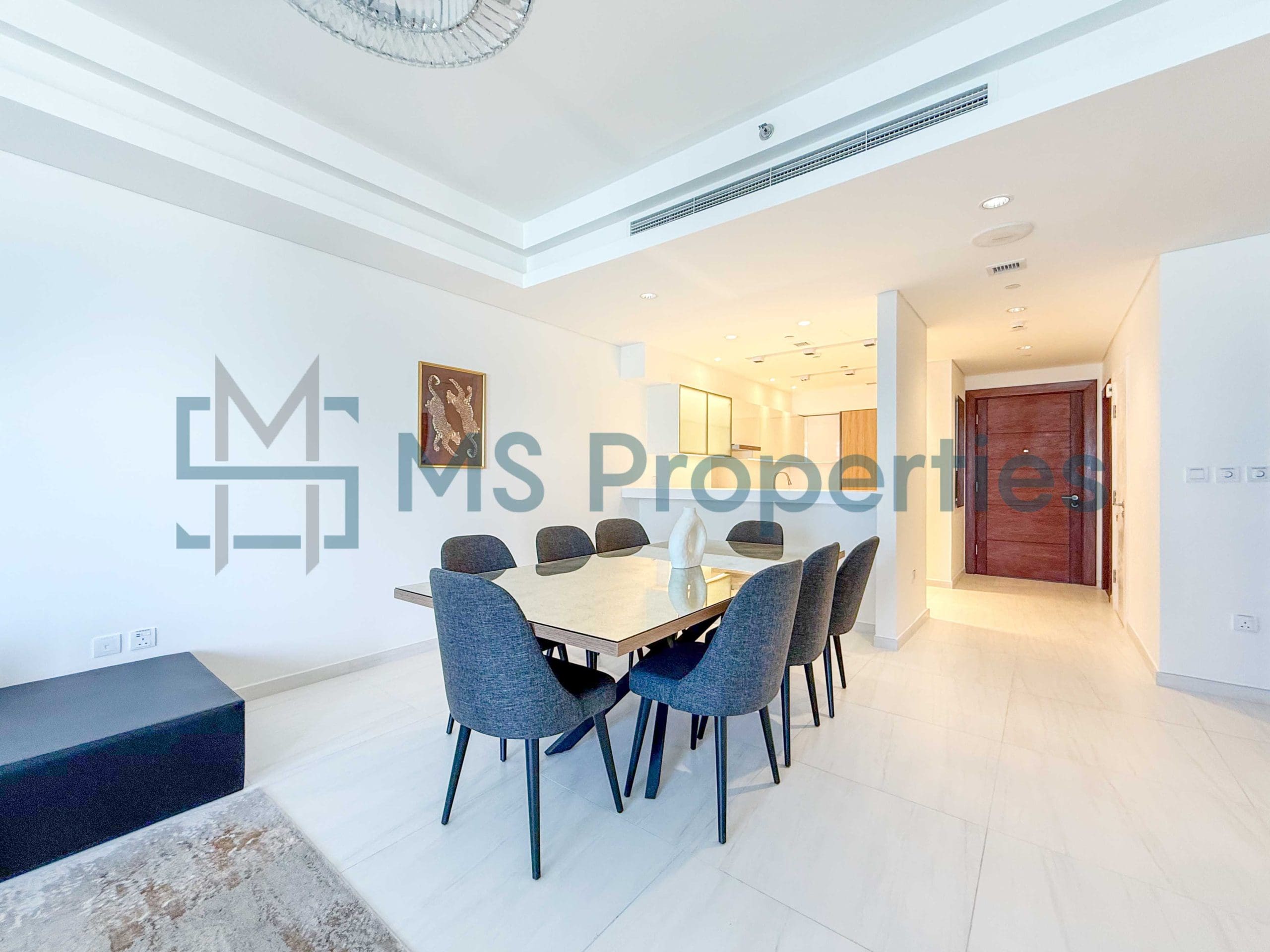 Exquisite 1BR Apartment with Amazing View Balcony