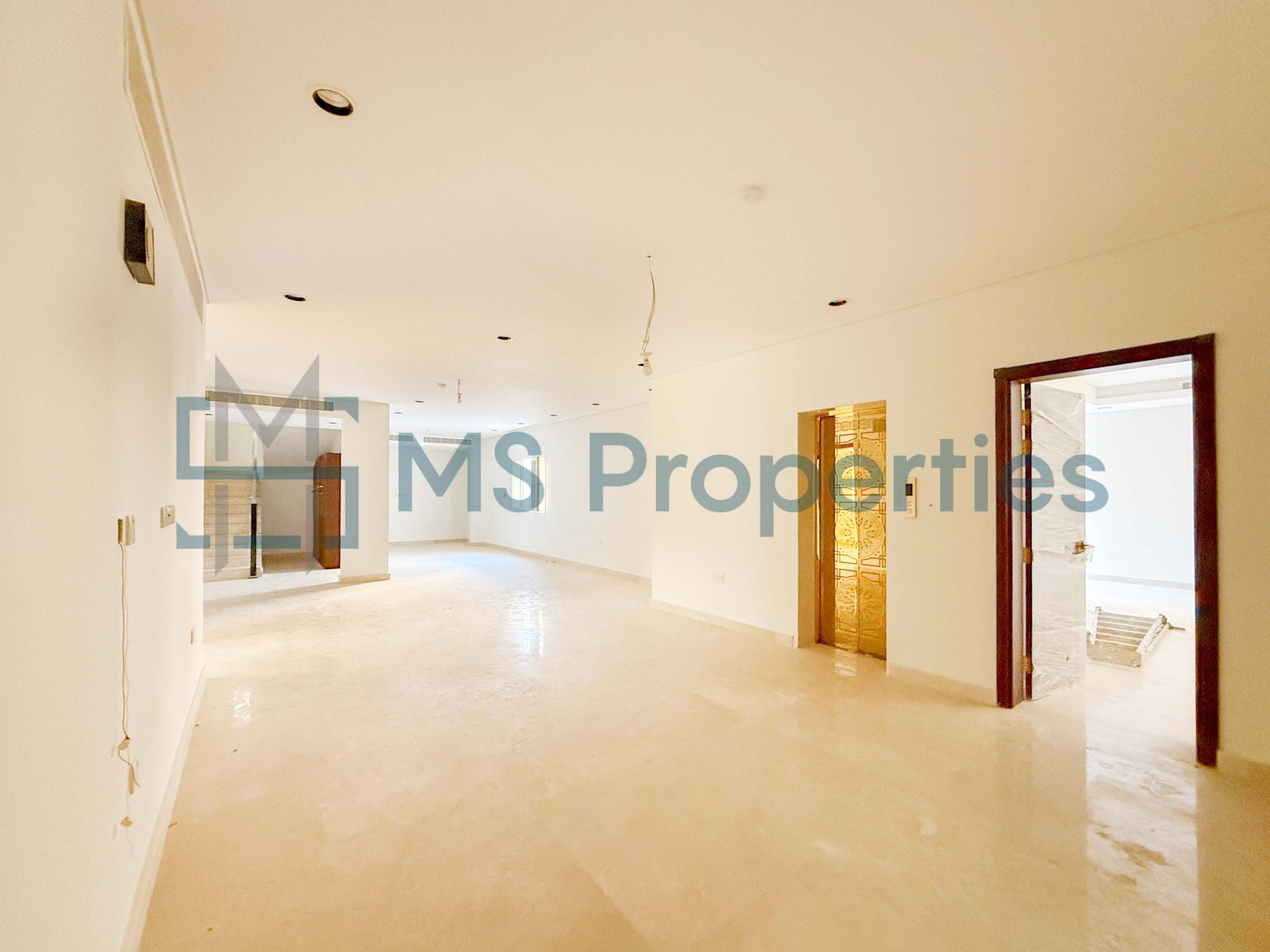 Huge Compound Villa For Rent – Muaither