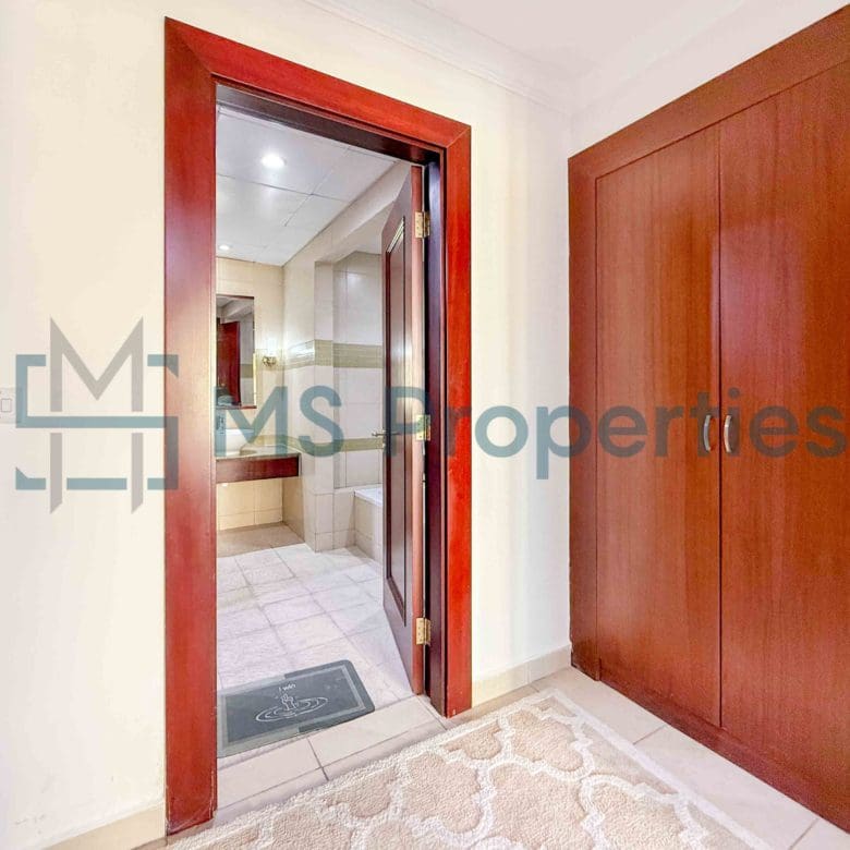 Spacious and Upgraded 1BHK Flat | Porto Arabia