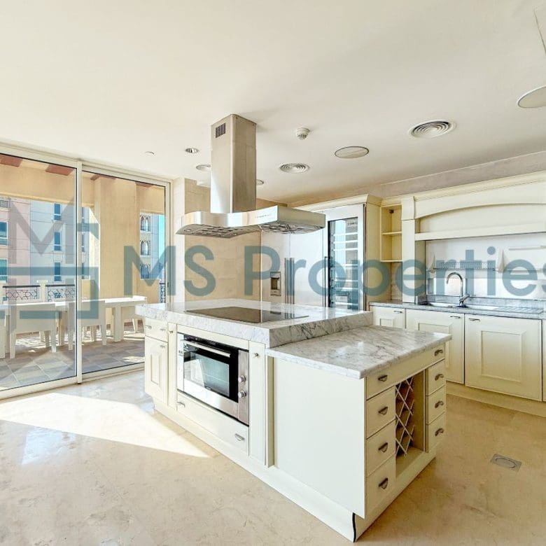 Luxury 7BHK+Maid Penthouse with Balcony +Bills Included
